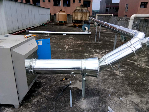 陜西戶縣印刷廠VOCS有機(jī)廢氣除臭項(xiàng)目已安裝完畢 陜西戶縣印刷廠VOCS有機(jī)廢氣除臭項(xiàng)目已安裝完畢